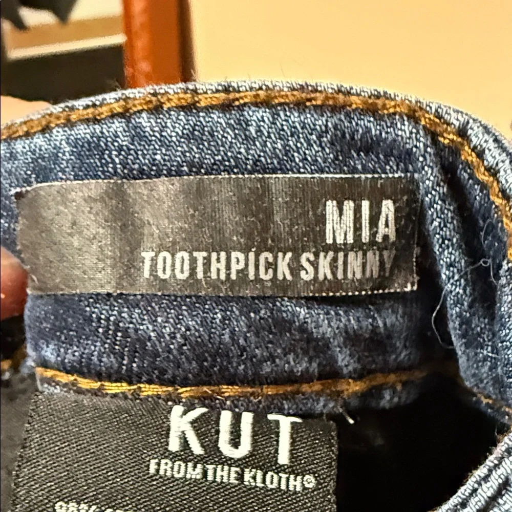 Kut from the Kloth Indigo Skinny Jeans - Picture 4 of 6